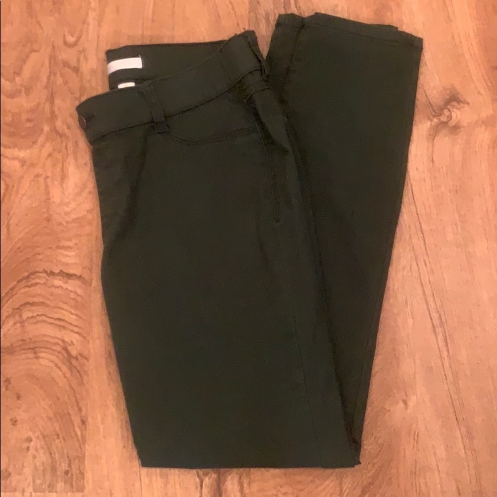 Lauren Conrad • Olive jeggings